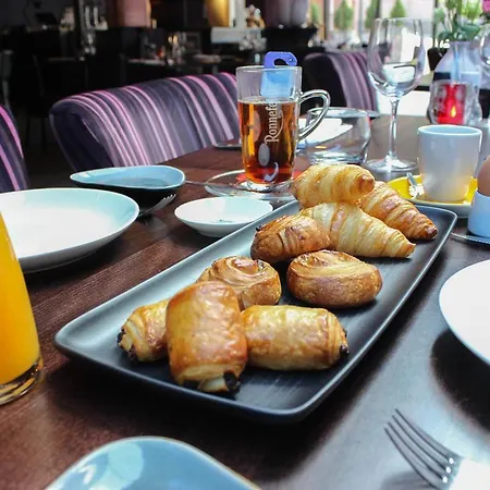 A-hotel Oosterhout 4*