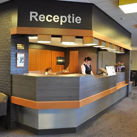 ホテル A-hotel Oosterhout 4*