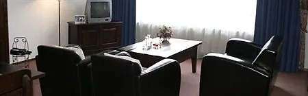 ホテル A-hotel 4*