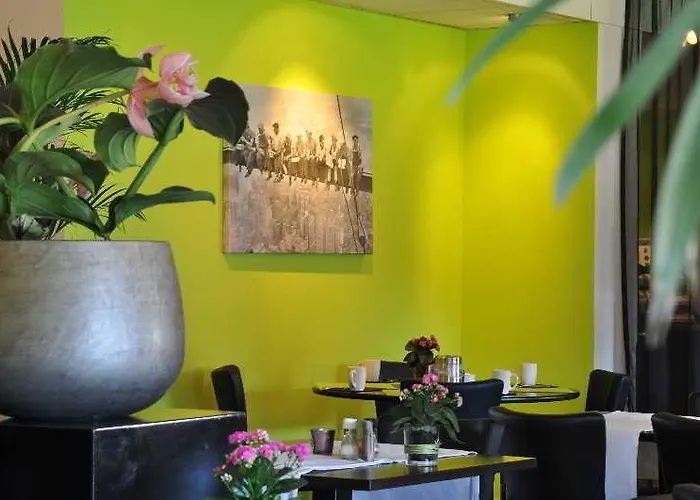 A-hotel Oosterhout (North Brabant)