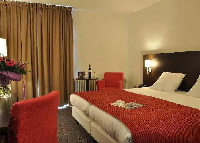 A-hotel Otel 4*