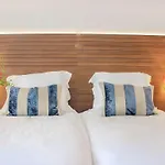 A-hotel
